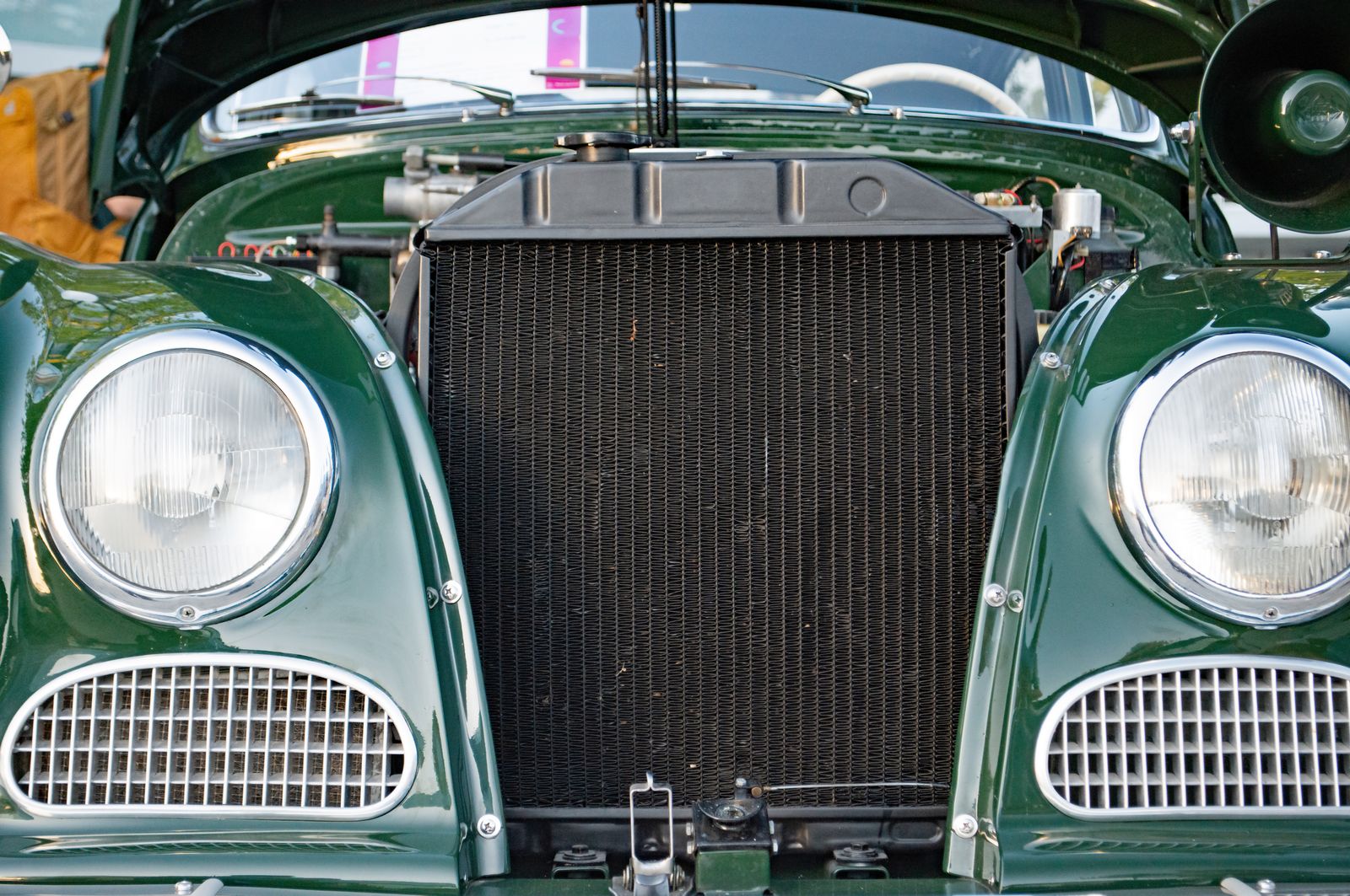 Illustrative stock photo of a vintage car radiator close-up — not Siegert's own shop or a customer's vehicle.